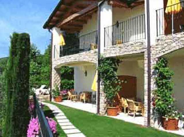 Villa Giada Torri Del Benaco Exterior photo