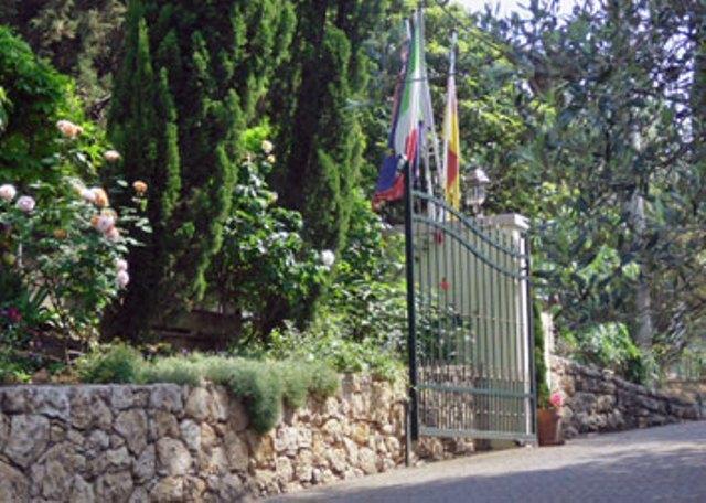 Villa Giada Torri Del Benaco Exterior photo